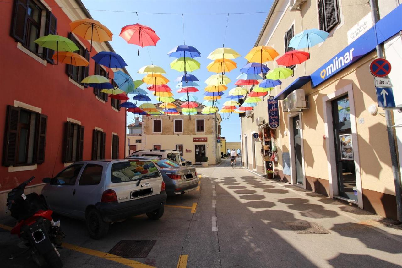 شقة Irena A2 Novigrad Istria المظهر الخارجي الصورة